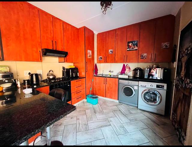 3 BEDROOM HOUSE FOR SALE IN NEW STATE AREA